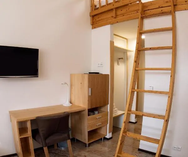 Slunecni Dvur Hotel 3*
