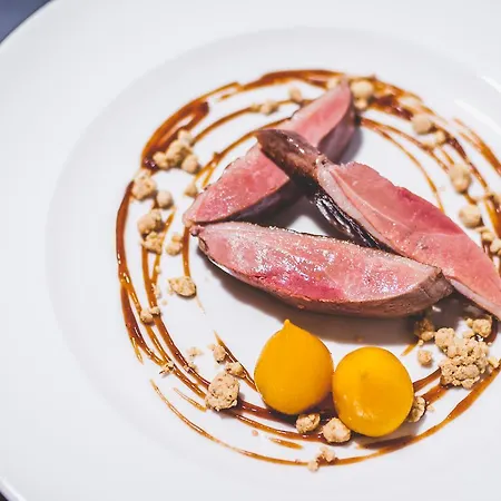 Hotel Slunecni Dvur 3*