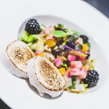 Slunecni Dvur Hotel 3*