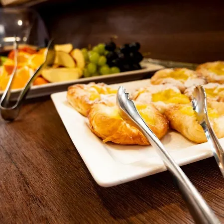 Slunecni Dvur Hotel 3*